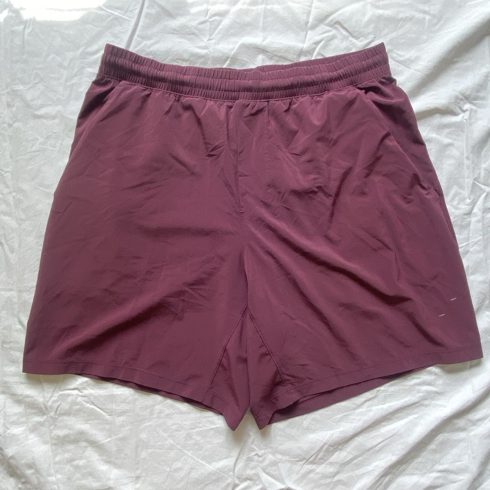 Lululemon Men's Pace Breaker Athletic Gym Running Shorts Purple Size L 7" Inseam